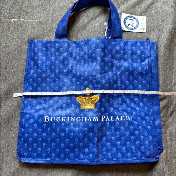 Buckingham Palace Blue Tote Bag - Picture 3 of 5